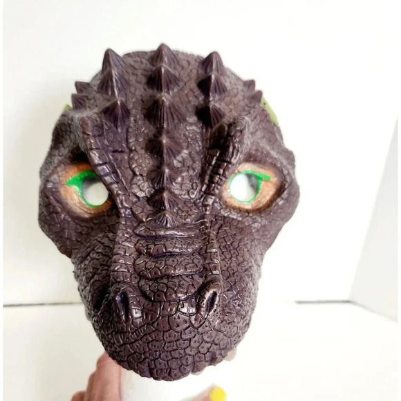 Maschera Dinosauro T-Rex in PVC | Jurassic World Ovosauro Maxisorprese - Picture 5 of 7